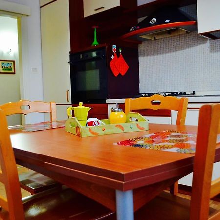 La Casa Di Olga Apartment Matera Ruang foto
