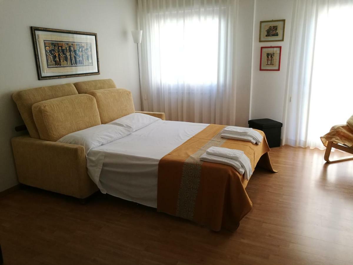 La Casa Di Olga Apartment Matera Bagian luar foto